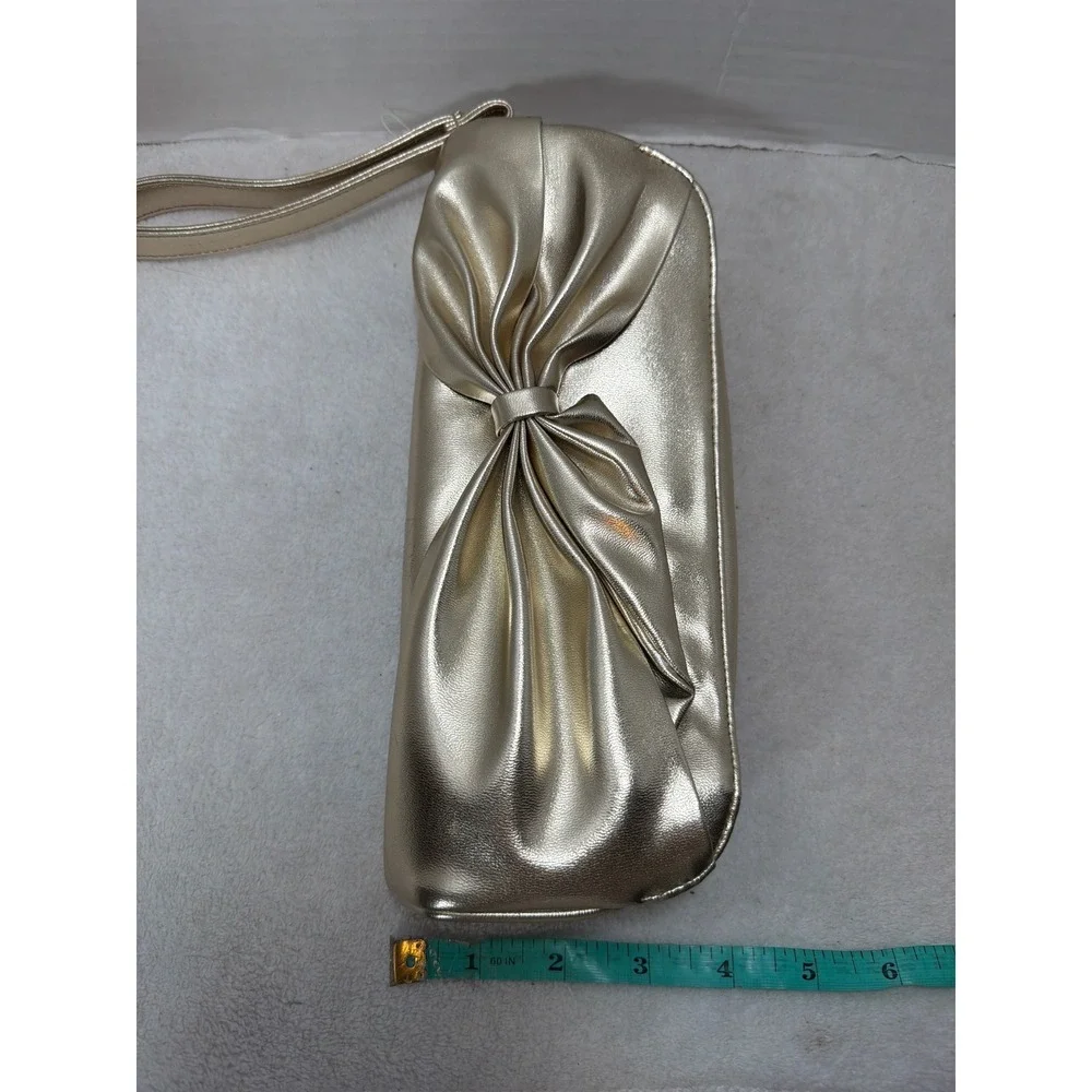 NWT Y2K Gold Metallic‎ Bow Wristlet Clutch Evening Bag Wristlet Strap